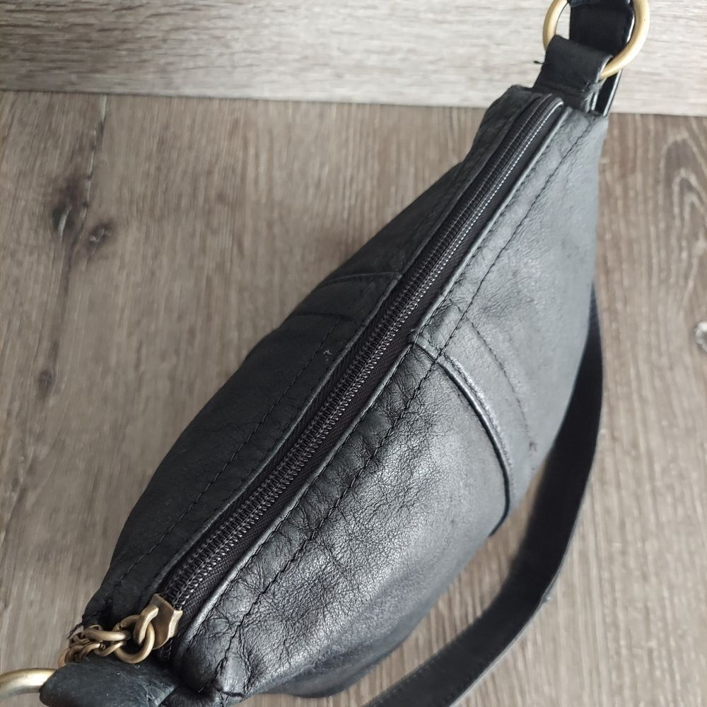 Vintage 90s St. John's Bay Genuine Black Leather Purse Shoulder Bag  - Picture 3 of 6